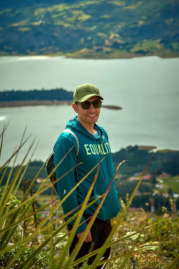 Gustavo Cubillos, facilitador